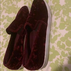 crown and ivy burgundy slip ons
